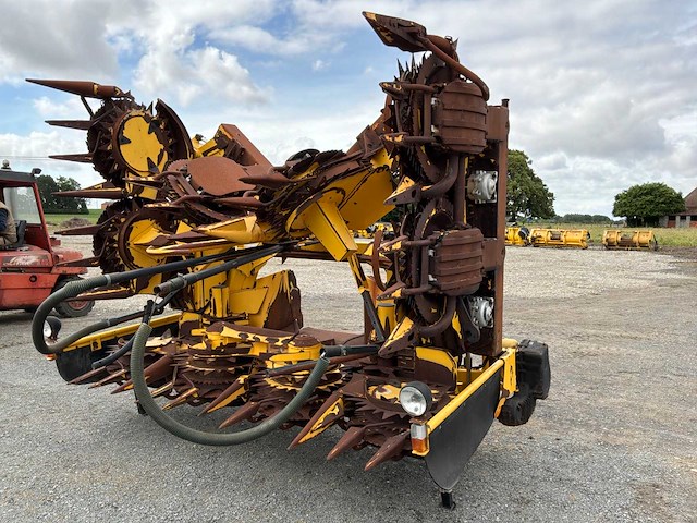 2012 kemper - new holland fie470 plus mais coupe voor veldhakselaar - afbeelding 1 van  9