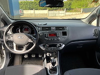 2012 kia new rio - afbeelding 11 van  38