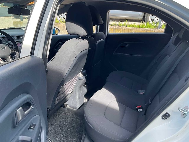 2012 kia new rio - afbeelding 20 van  31