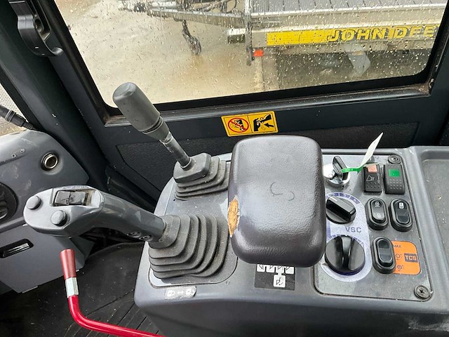 2012 komatsu wa320-6 wiellader - afbeelding 15 van  26