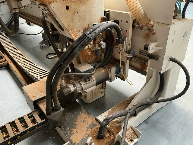 2012 lari&lari fr20ta cnc-freesmachine - afbeelding 12 van  15