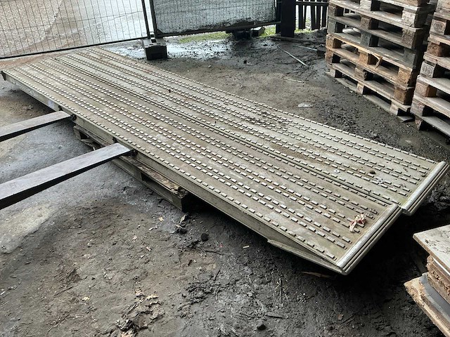 2012 lenaerts blommaerts vfr 105 aluminium oprijrampen (2x) - afbeelding 2 van  5