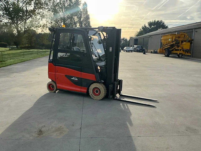 2012 linde e25hl-01/600 (3t)vorkheftruck met vernieuwde accu (15/11/23) - afbeelding 22 van  77