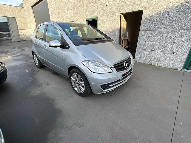 2012 mercedes-benz a 160 personenauto - afbeelding 24 van  26