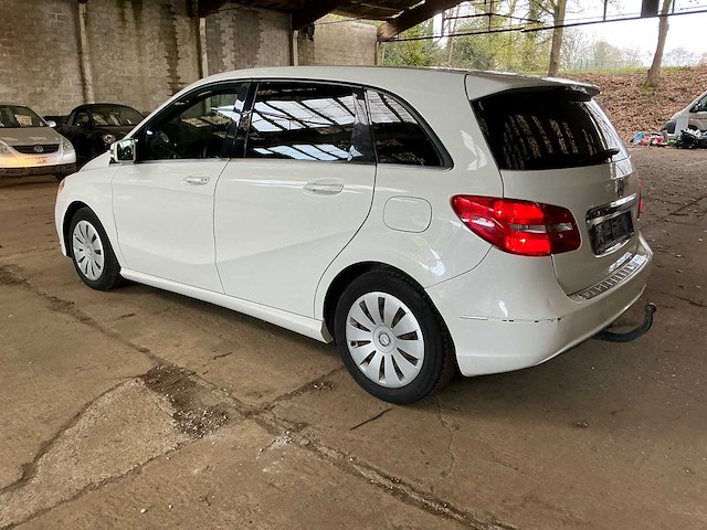 2012 mercedes-benz b 180 cdi personenauto - afbeelding 18 van  24