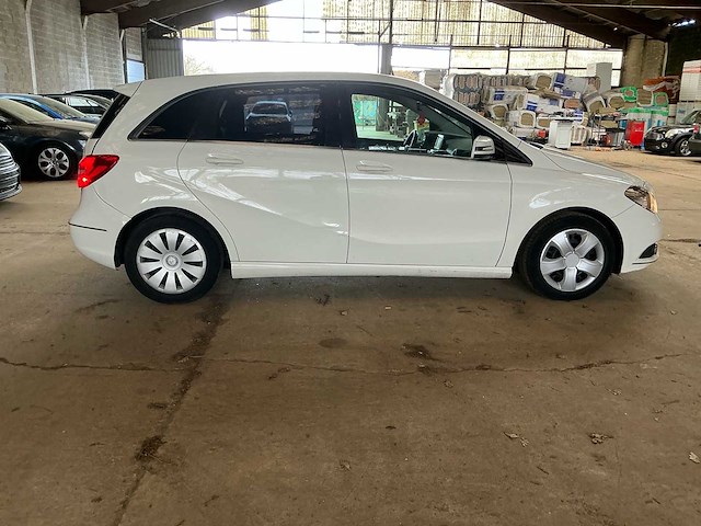 2012 mercedes-benz b 180 cdi personenauto - afbeelding 21 van  24