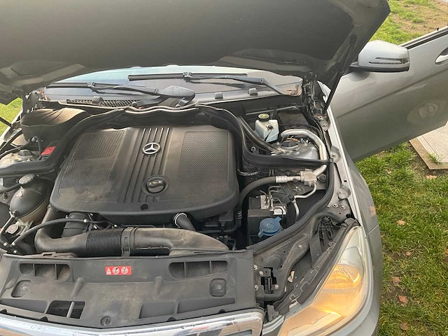 2012 mercedes-benz c200cdi - afbeelding 8 van  51