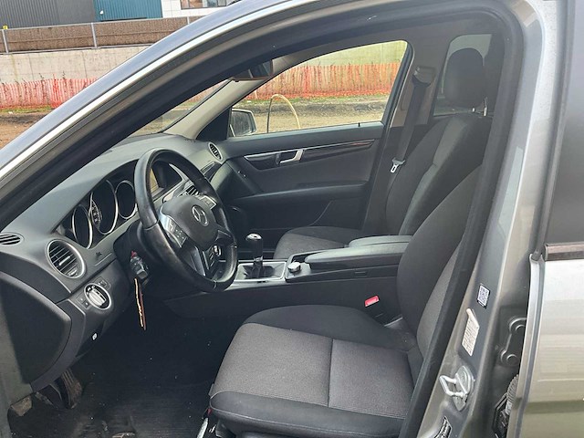 2012 mercedes-benz c200cdi - afbeelding 15 van  51