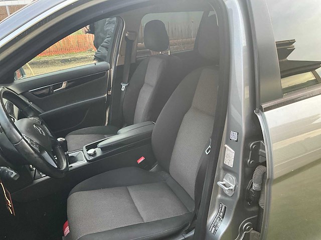 2012 mercedes-benz c200cdi - afbeelding 16 van  51