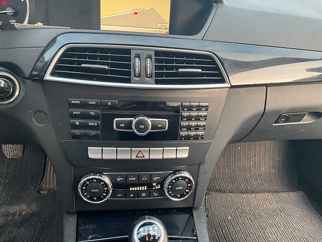 2012 mercedes-benz c200cdi - afbeelding 22 van  51