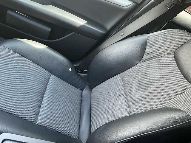 2012 mercedes c200 cdi - mooie staat - airco, navigatie,... - afbeelding 24 van  59