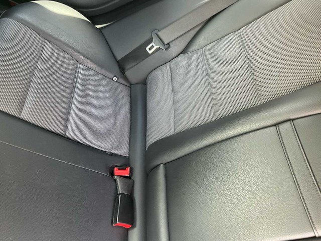 2012 mercedes c200 cdi - mooie staat - airco, navigatie,... - afbeelding 29 van  59