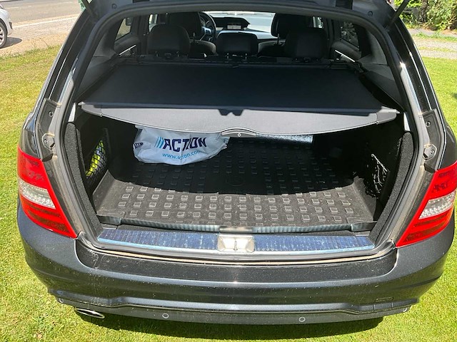 2012 mercedes c200 cdi - mooie staat - airco, navigatie,... - afbeelding 32 van  59