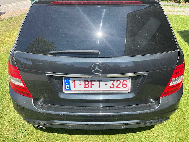 2012 mercedes c200 cdi - mooie staat - airco, navigatie,... - afbeelding 45 van  59