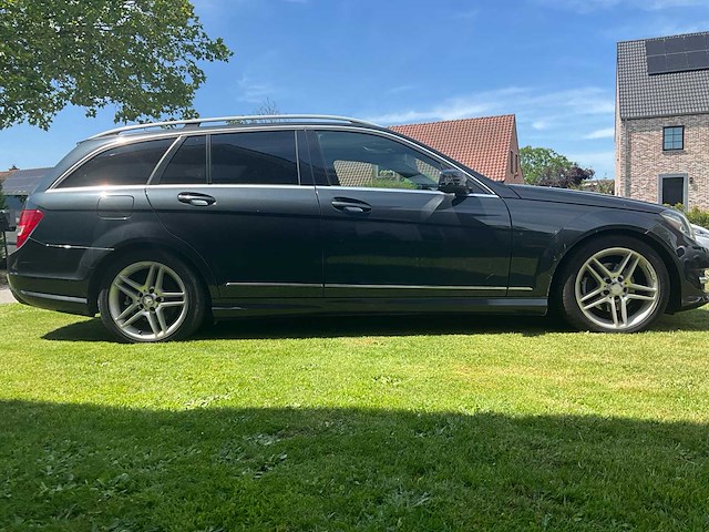 2012 mercedes c200 cdi - mooie staat - airco, navigatie,... - afbeelding 57 van  59