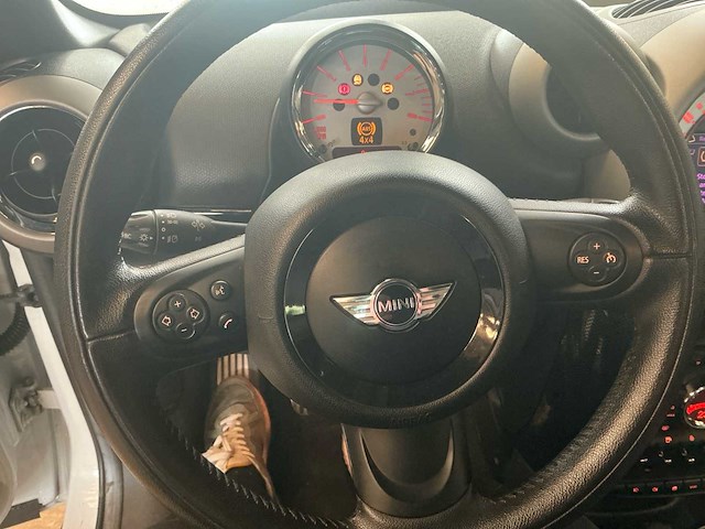 2012 mini coopers all4 personenauto - afbeelding 17 van  30