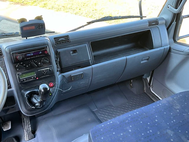 2012 mitsubishi canter fe85s/ds vrachtwagen - afbeelding 17 van  55