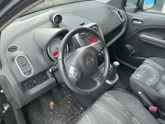 2012 opel agila personenauto - afbeelding 2 van  17