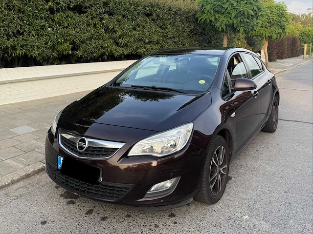 2012 opel astra 1.3 diesel ecoflex auto - afbeelding 1 van  9