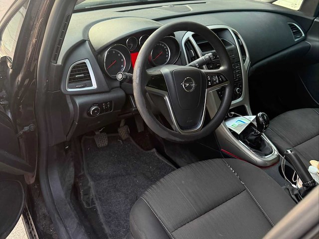 2012 opel astra 1.3 diesel ecoflex auto - afbeelding 6 van  9