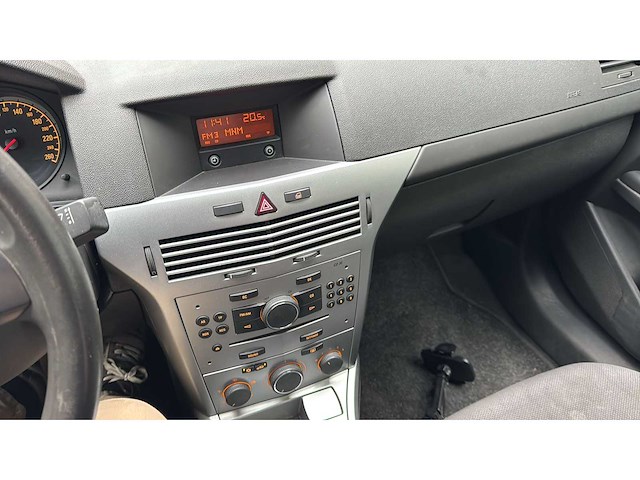 2012 opel astra personenauto - afbeelding 24 van  35