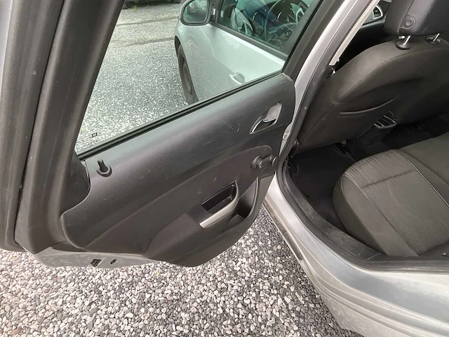 2012 opel astra sport tourer personenauto - afbeelding 18 van  29