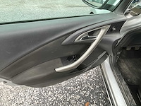 2012 opel astra sport tourer personenauto - afbeelding 9 van  23