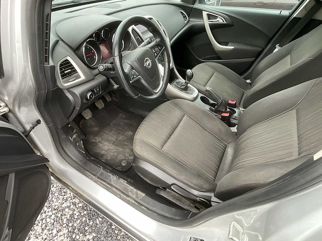 2012 opel astra sport tourer personenauto - afbeelding 11 van  23