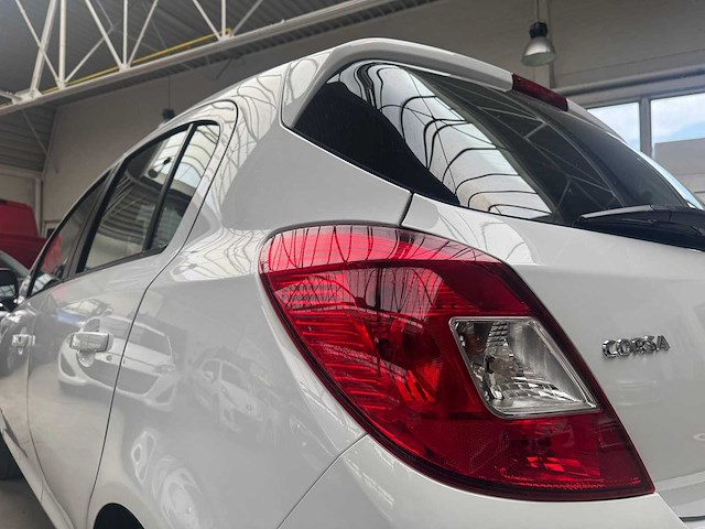 2012 opel corsa - 80716 km - afbeelding 17 van  22