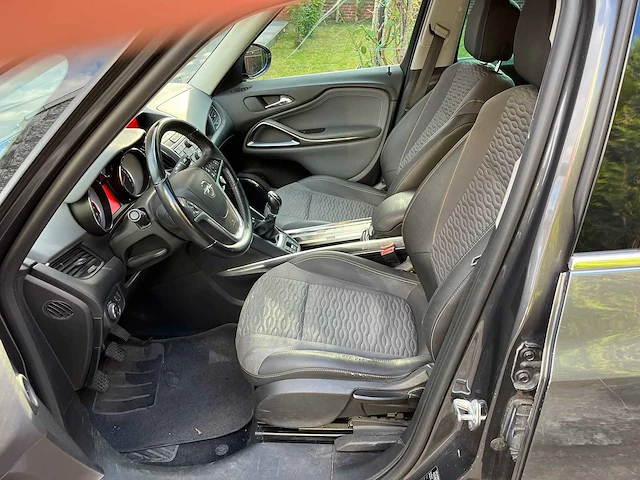 2012 opel zafira personenauto(7 zitplaatsen) - afbeelding 18 van  24