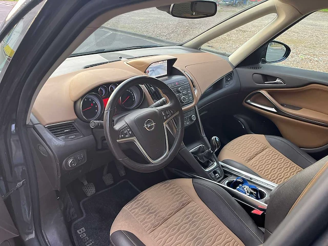 2012 opel zafira tourer - personenauto - afbeelding 10 van  23