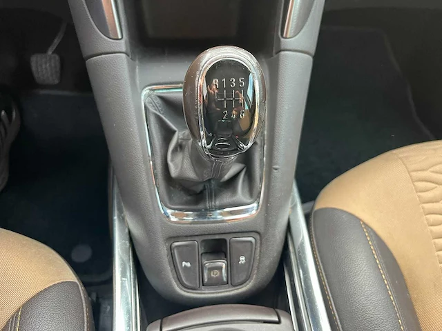 2012 opel zafira tourer - personenauto - afbeelding 19 van  23