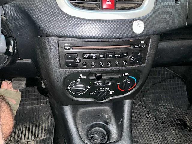 2012 peugeot 206 + trendy 1.1 personenauto - afbeelding 10 van  23