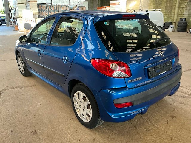 2012 peugeot 206 + trendy 1.1 personenauto - afbeelding 17 van  23