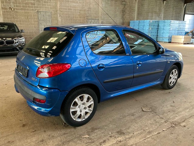 2012 peugeot 206 + trendy 1.1 personenauto - afbeelding 19 van  23