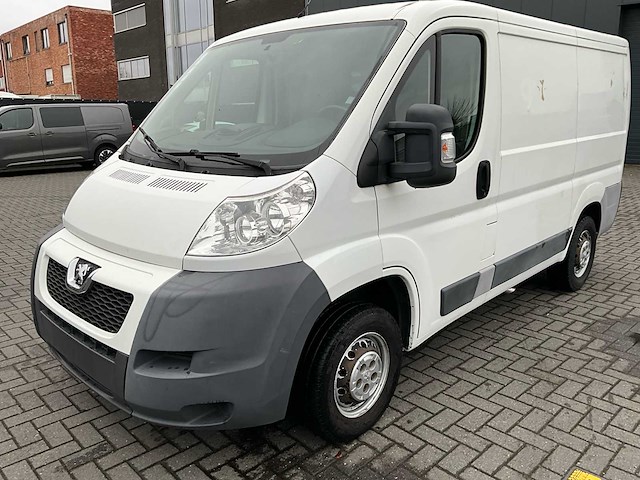 2012 peugeot boxer 6 pers - airco - afbeelding 1 van  45