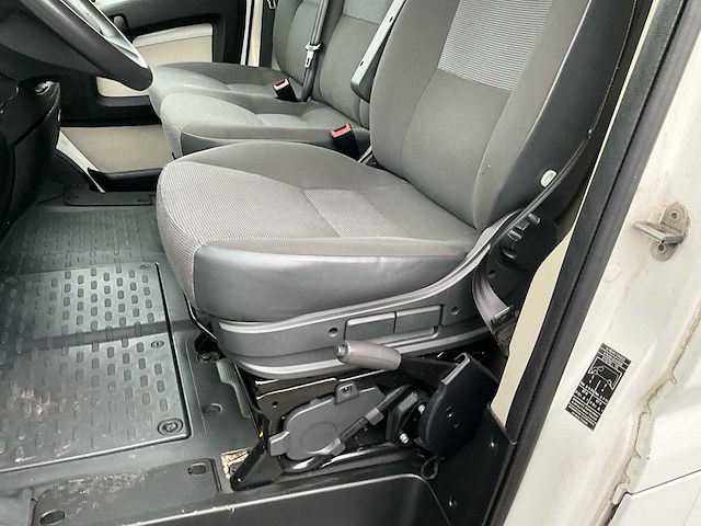 2012 peugeot boxer 6 pers - airco - afbeelding 18 van  45