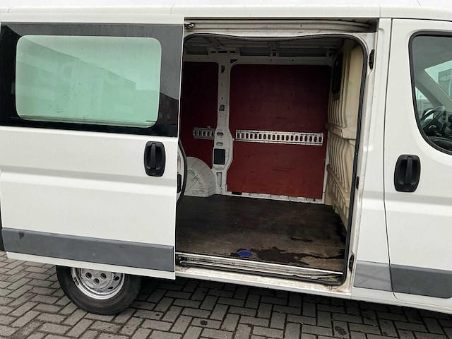 2012 peugeot boxer 6 pers - airco - afbeelding 42 van  45