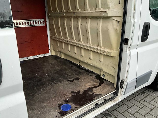 2012 peugeot boxer 6 pers - airco - afbeelding 43 van  45