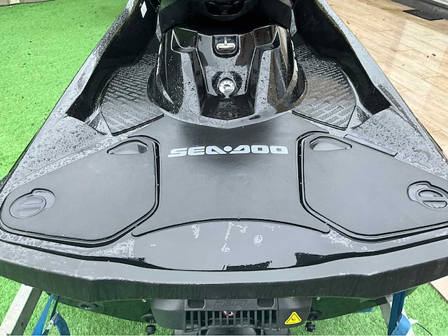 2012 sea-doo rxt 260 rs jetski - 179h - zeer mooie staat - afbeelding 17 van  18