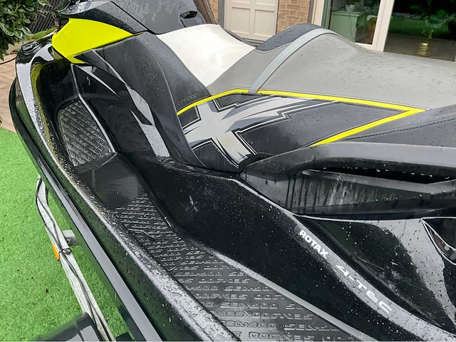 2012 sea-doo rxt 260 rs jetski - 179h - zeer mooie staat - afbeelding 18 van  18