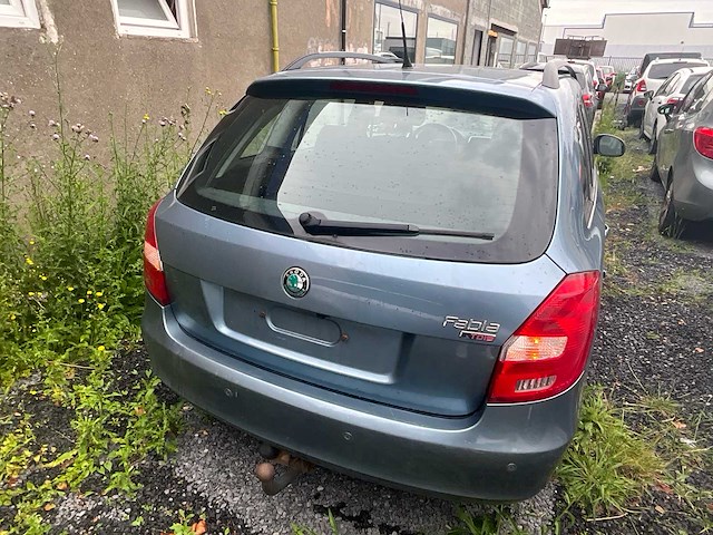 2012 skoda fabia personenauto - afbeelding 13 van  18