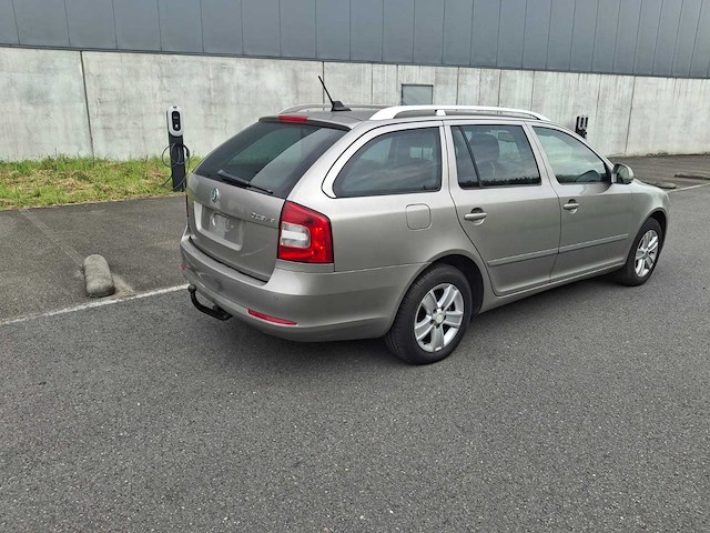 2012 skoda octavia personenauto - afbeelding 13 van  18