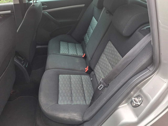 2012 skoda octavia personenauto - afbeelding 6 van  18