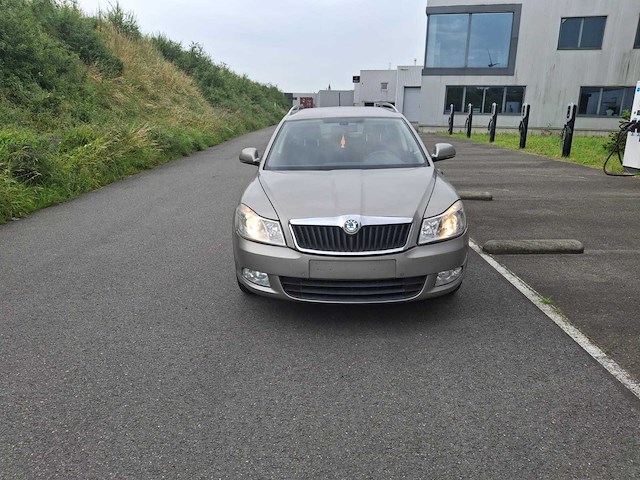 2012 skoda octavia personenauto - afbeelding 17 van  18