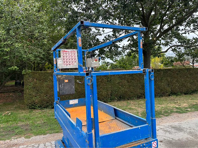 2012 skyjack sj iii -3219 hoogwerker - functioneel - afbeelding 9 van  12