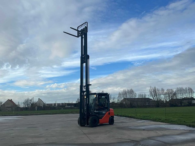 2012 toyota 02-8fdf25 vorkheftruck - afbeelding 1 van  67