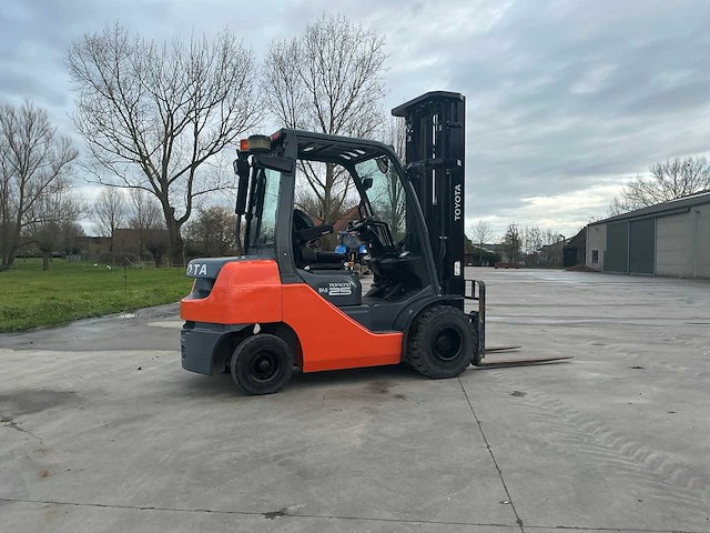 2012 toyota 02-8fdf25 vorkheftruck - afbeelding 14 van  67