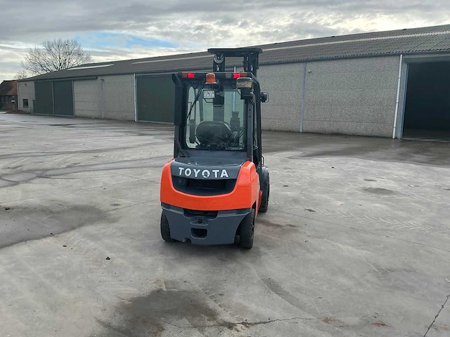 2012 toyota 02-8fdf25 vorkheftruck - afbeelding 16 van  67