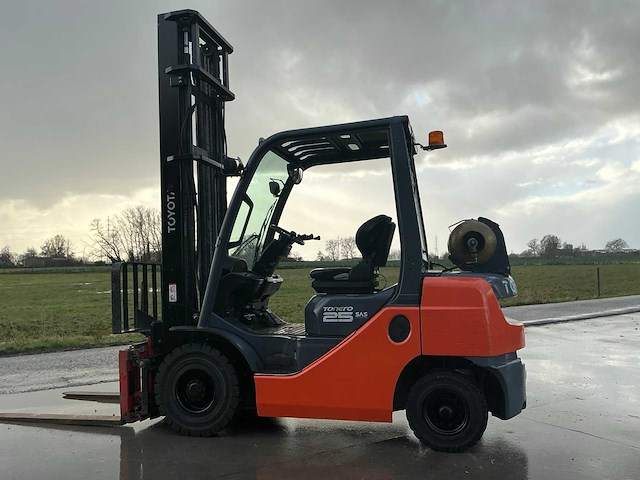 2012 toyota 028fgf25 vorkheftruck - afbeelding 24 van  42